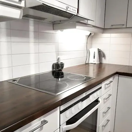 Comfortable 1-bedroom With Sauna Nearby Airport Διαμέρισμα *